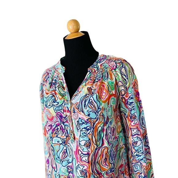 Lilly Pulitzer Women's XS Elsa Silk Smocked Top in What A Catfish Multi - Picture 3 of 12